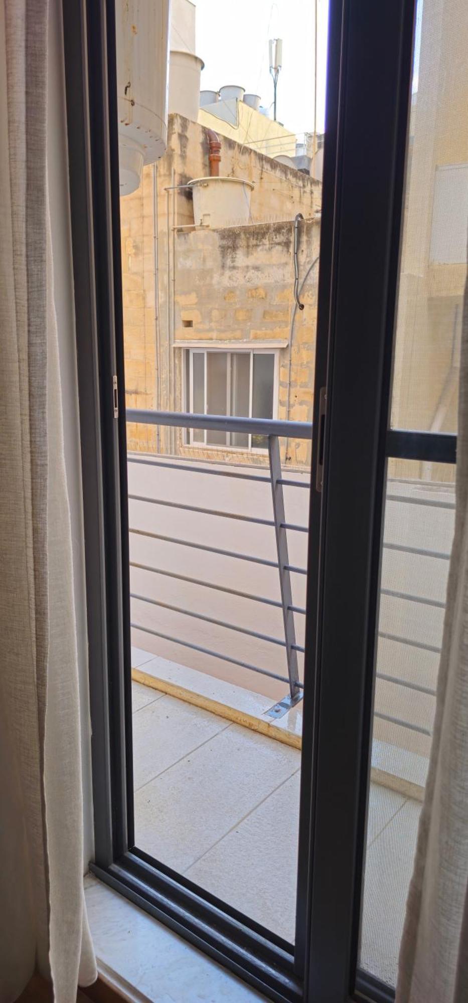 3 Floors Villa On Promenade 4 Bedrooms 3 Bathrooms Sliema Zewnętrze zdjęcie