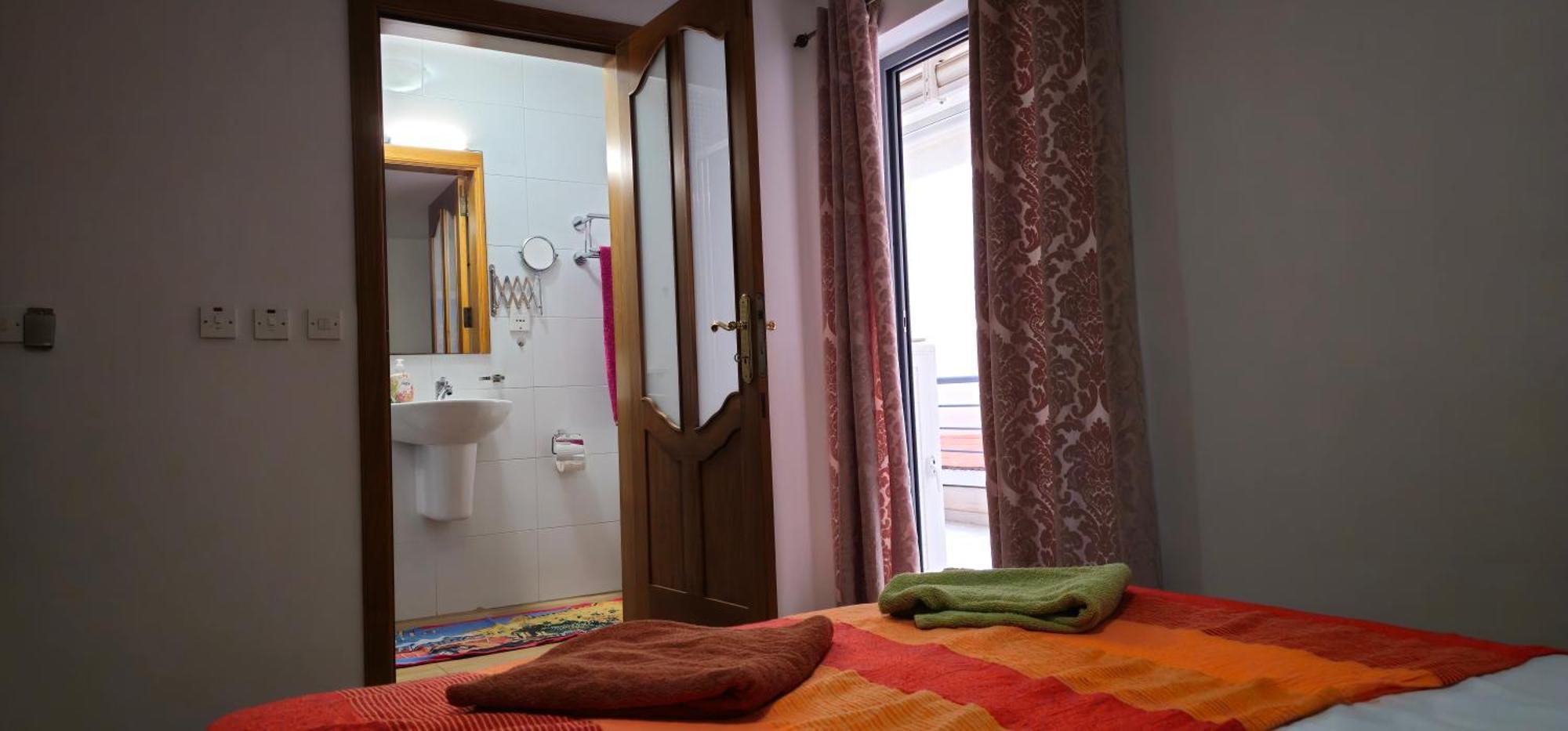 3 Floors Villa On Promenade 4 Bedrooms 3 Bathrooms Sliema Zewnętrze zdjęcie