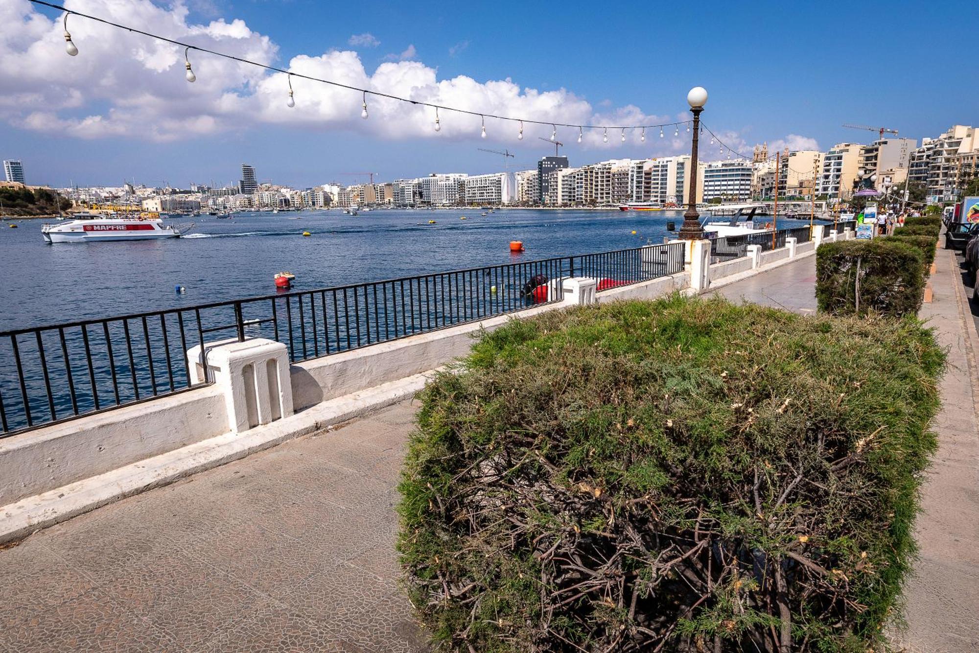 3 Floors Villa On Promenade 4 Bedrooms 3 Bathrooms Sliema Zewnętrze zdjęcie