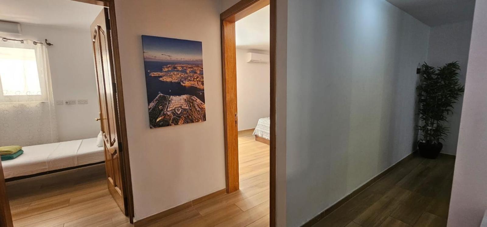 3 Floors Villa On Promenade 4 Bedrooms 3 Bathrooms Sliema Zewnętrze zdjęcie
