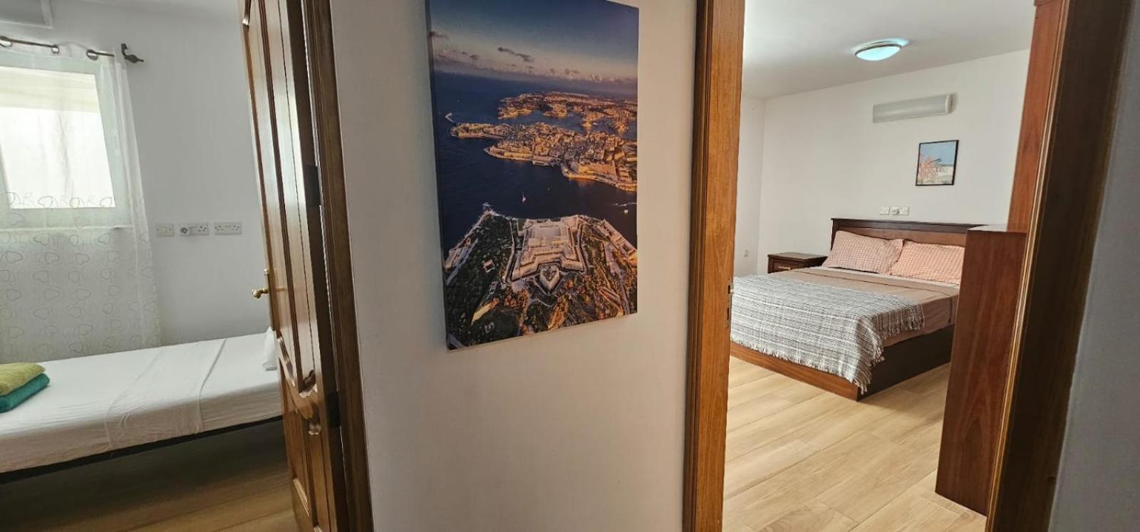 3 Floors Villa On Promenade 4 Bedrooms 3 Bathrooms Sliema Zewnętrze zdjęcie